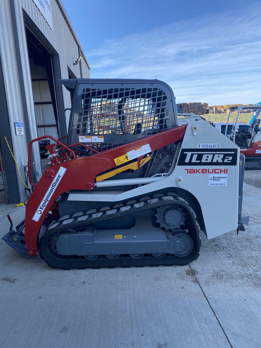 2021 TAKEUCHI TL8R2-R