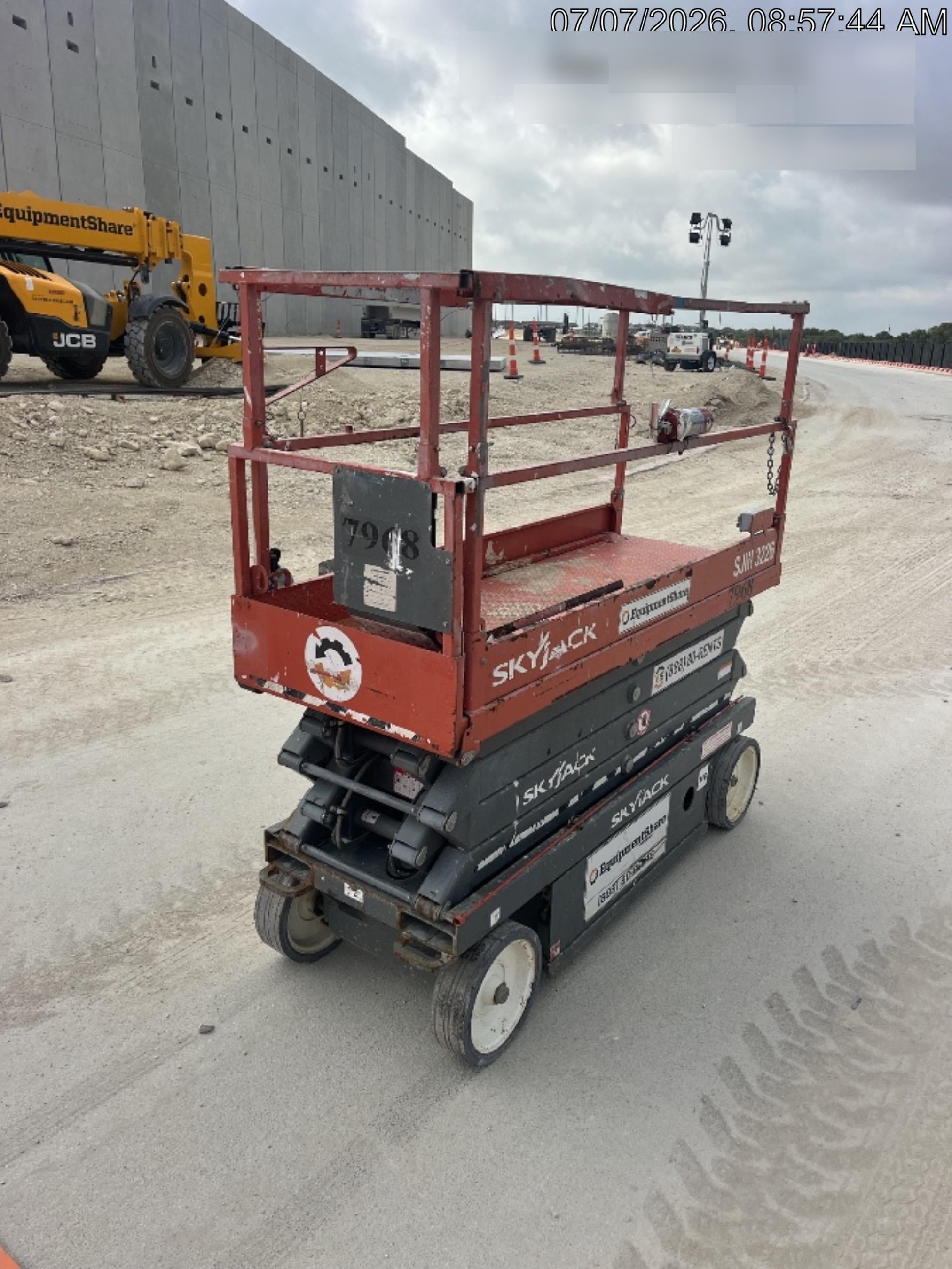 2018 SKYJACK SJIII-3226