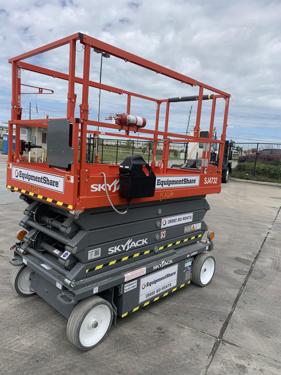 2022 SKYJACK SJ4732