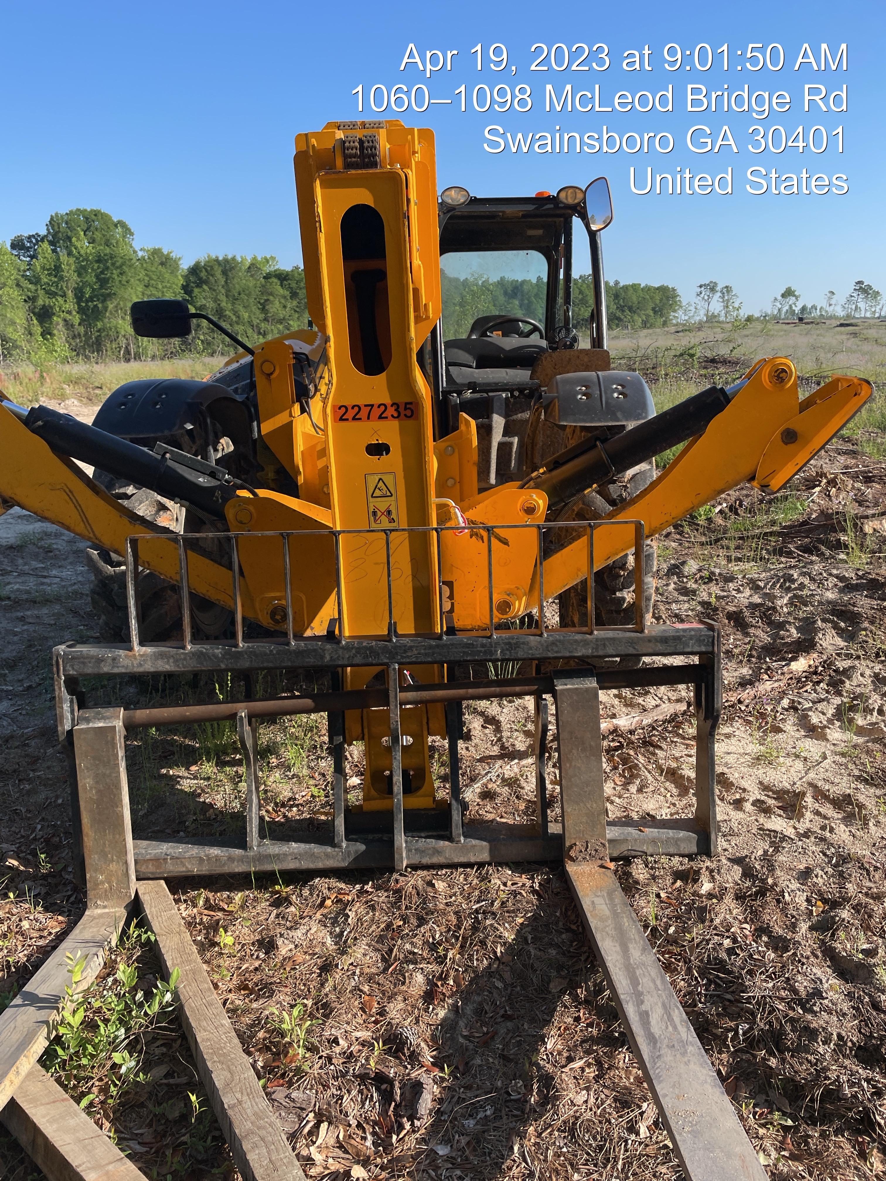 2022 JCB 510-56
