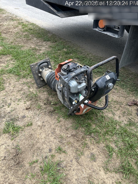 2025 HUSQVARNA LT6005