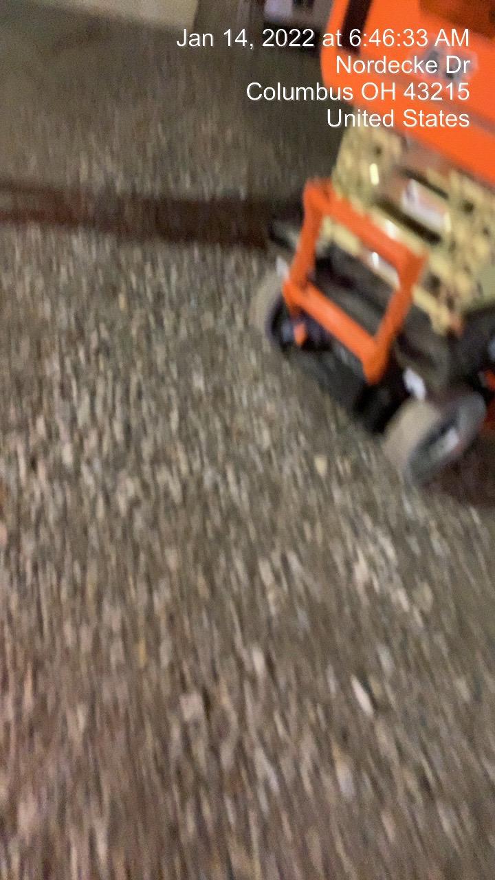 2021 JLG ES1932