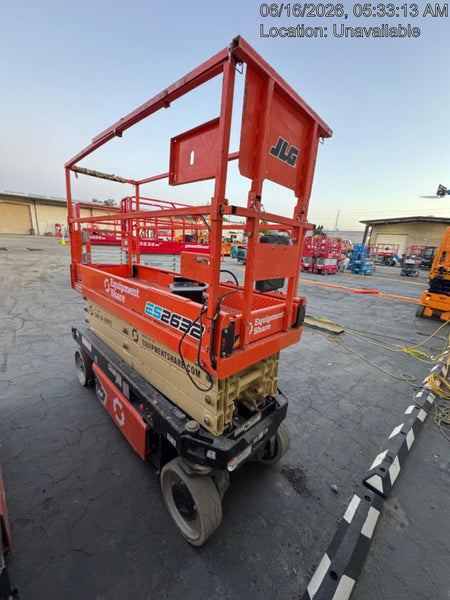 2022 JLG ES2632