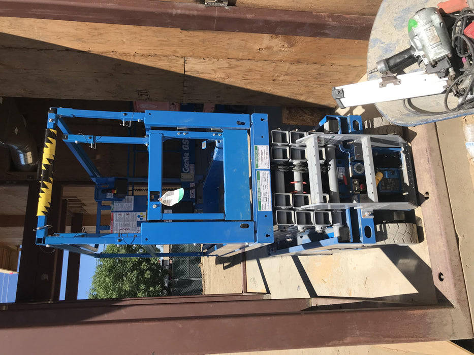 2020 Genie GS-1930 Solid Non Marking Tires, Beacon, Folding rails with half height swing gate, 800W Inverter