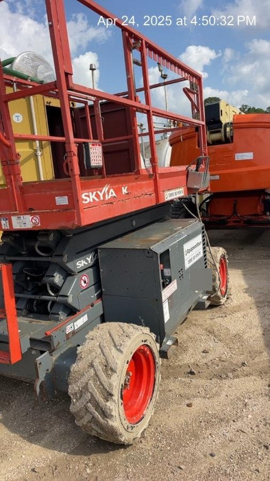 2017 SKYJACK SJ6832 RT