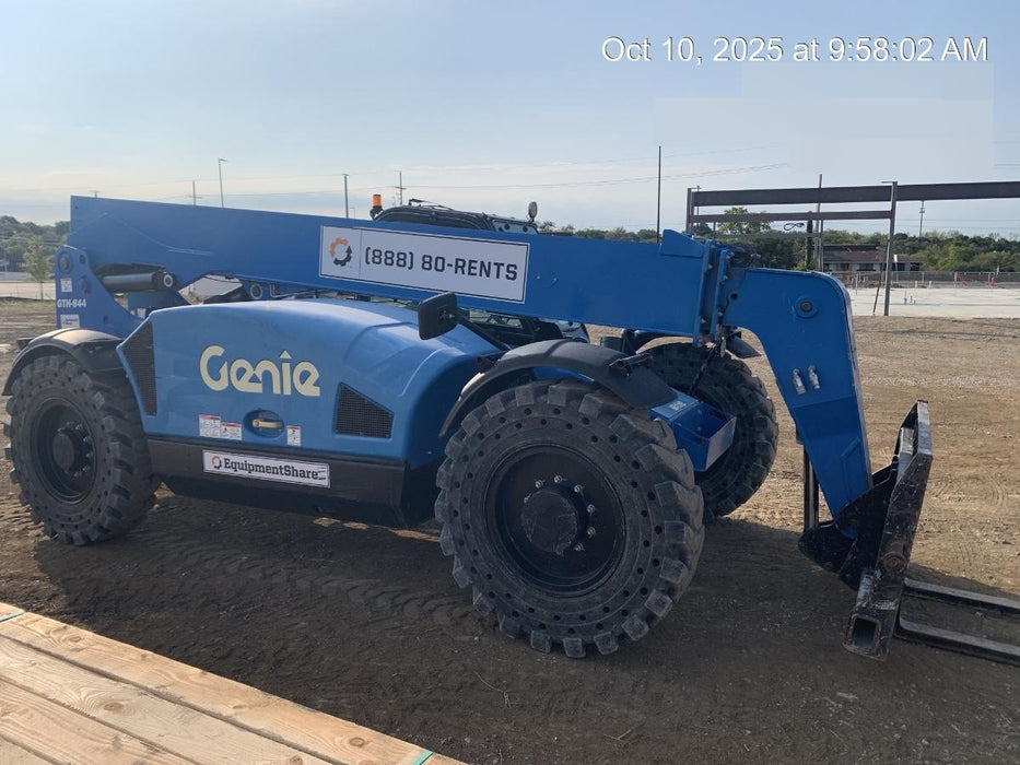 2020 GENIE GTH-844