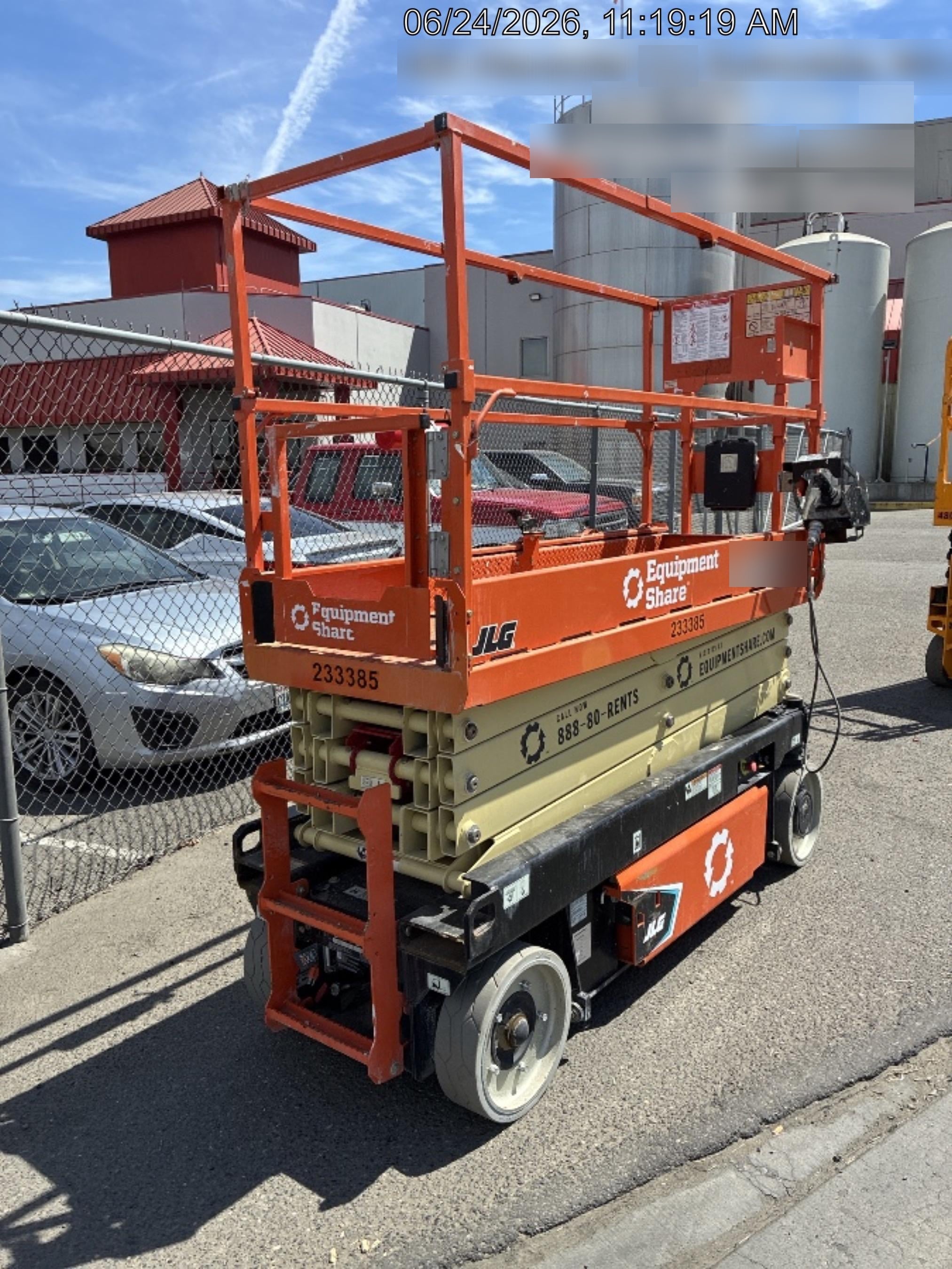 2022 JLG ES2632