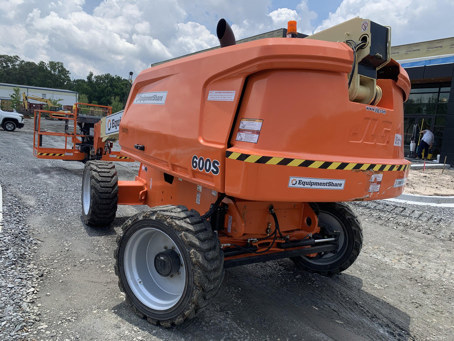 2021 JLG 600S