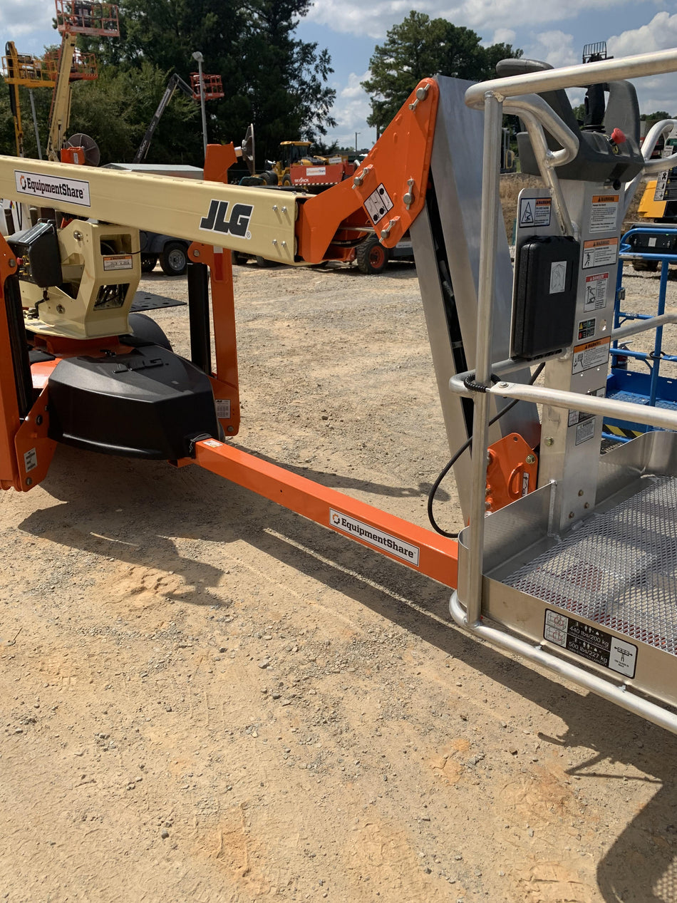 2022 JLG T500J