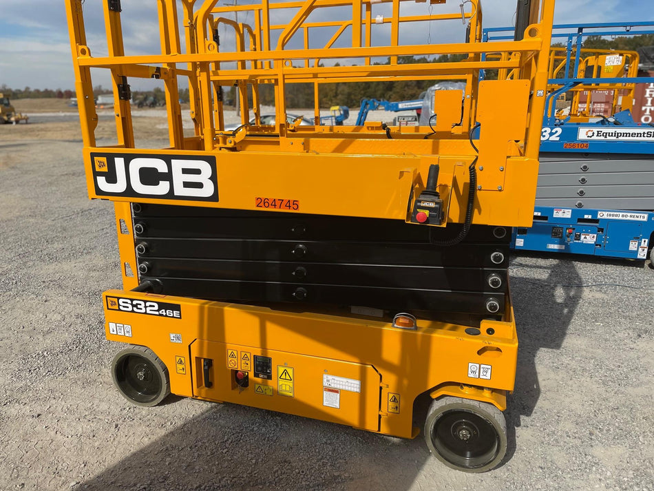 2022 JCB S3246E