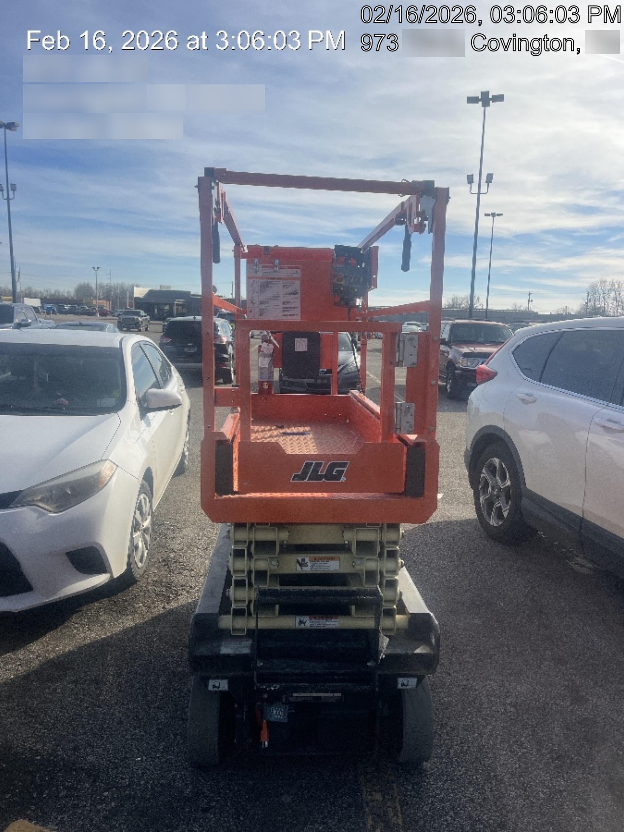 2025 JLG ES1932