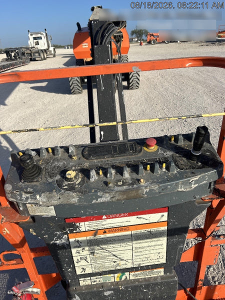 2023 JLG 860SJ