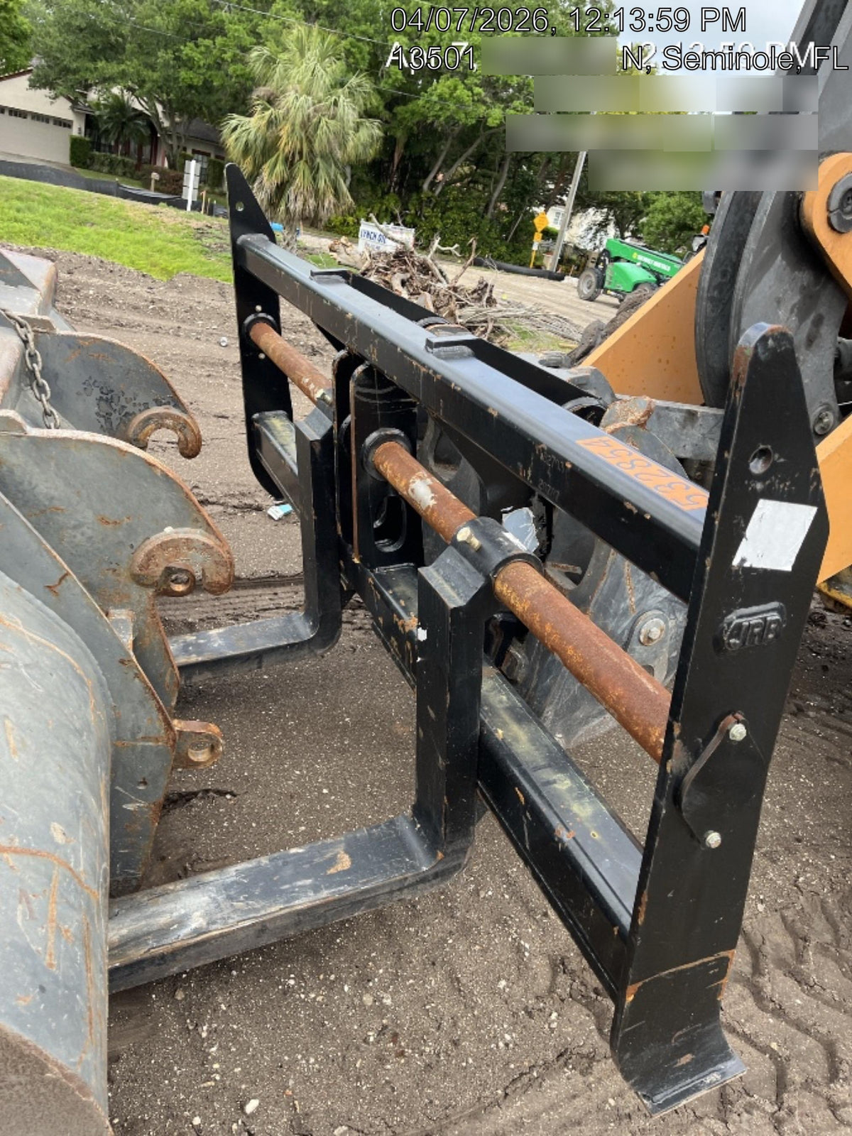 2025 PALADIN 72" Forks