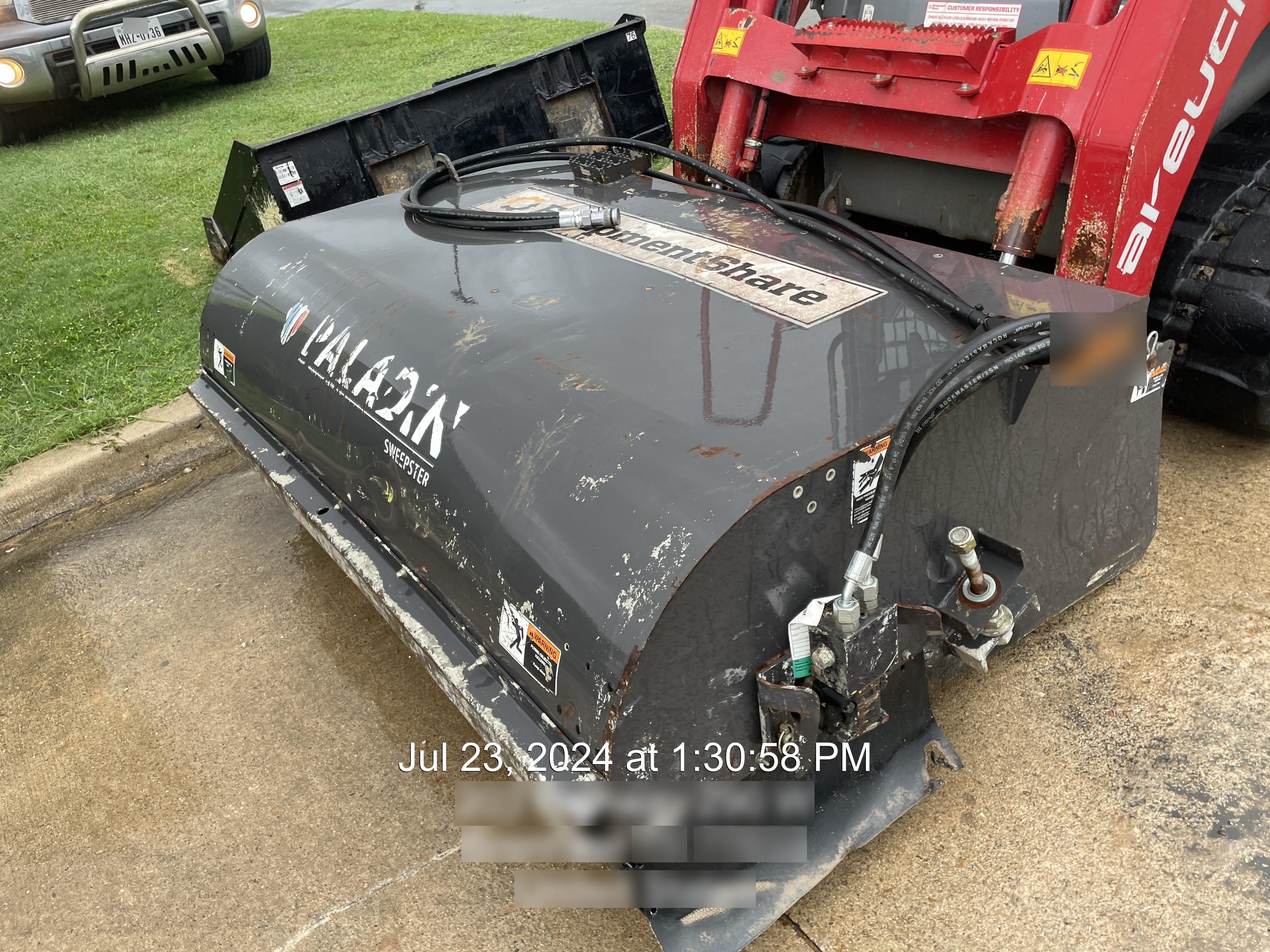 2020 PALADIN Sweepster SB72