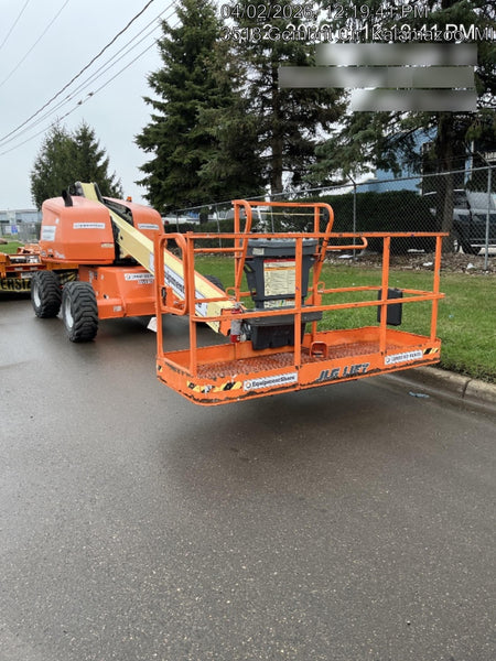 2021 JLG 400S