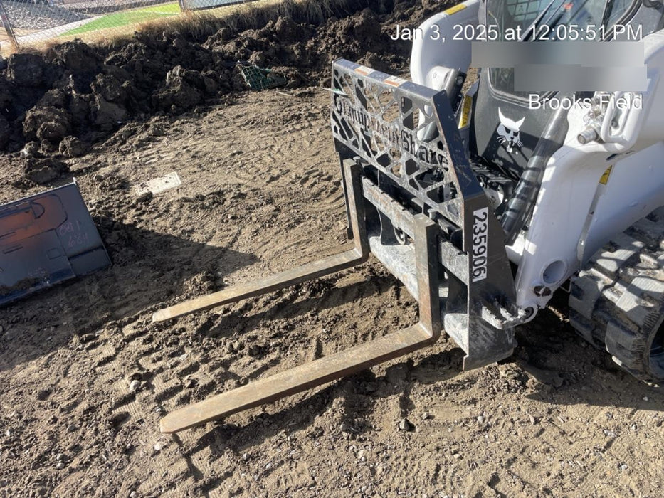 2022 PALADIN 48" Pallet Forks - Paladin