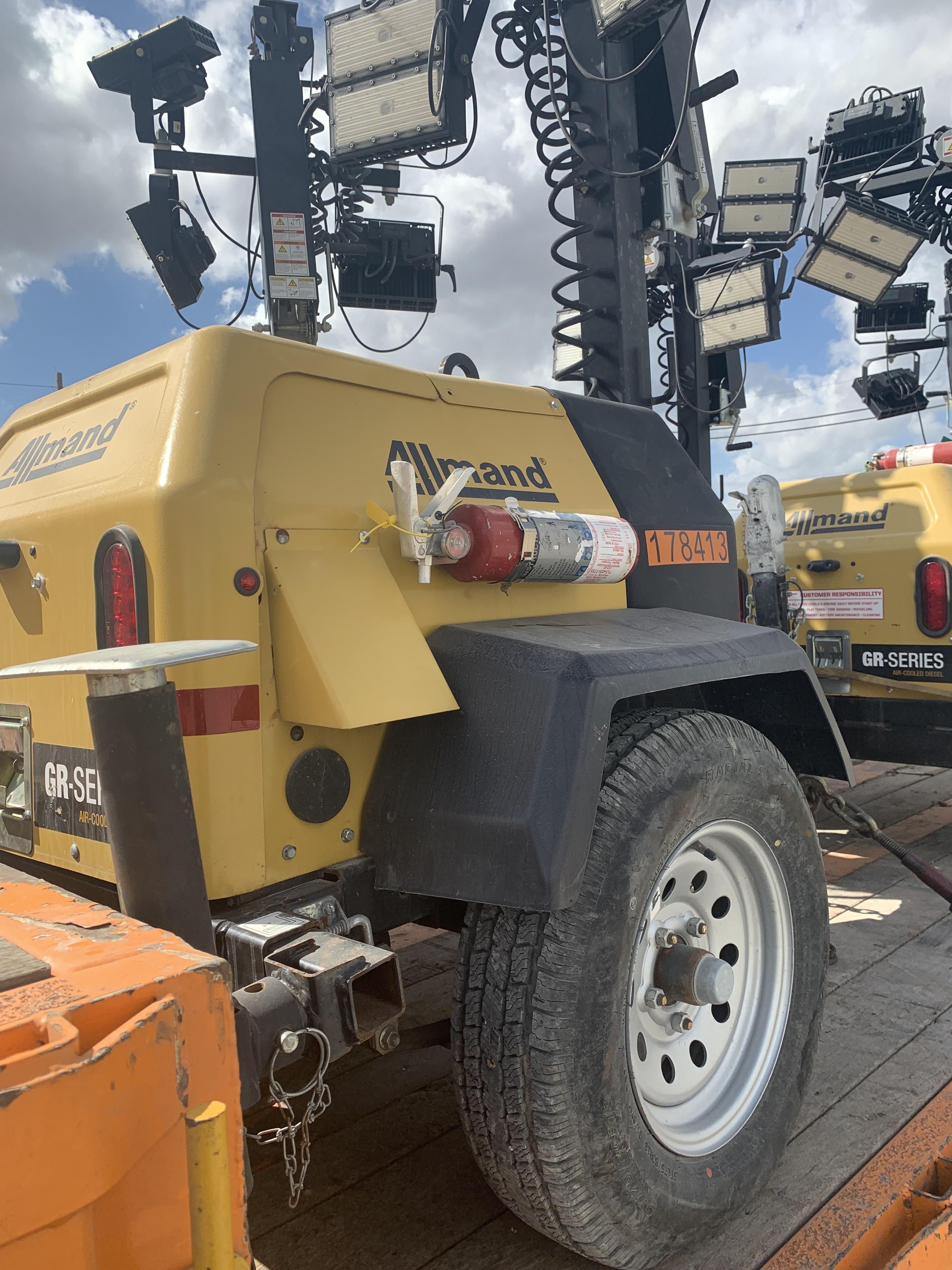2021 ALLMAND NLV3GR