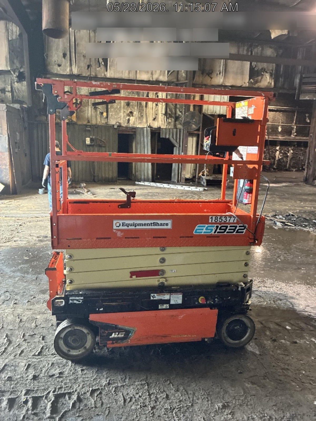 2021 JLG ES1932