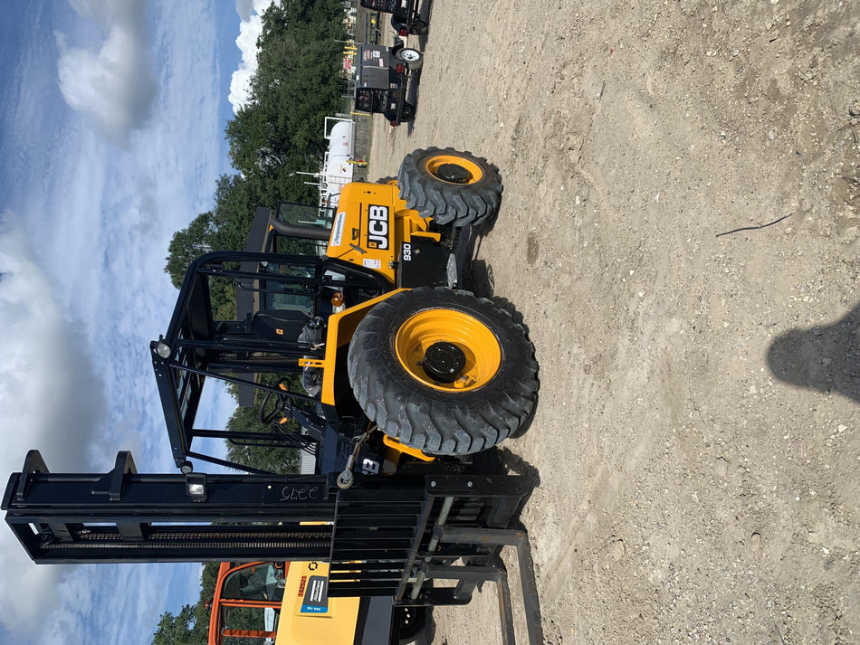 2021 JCB 930-4