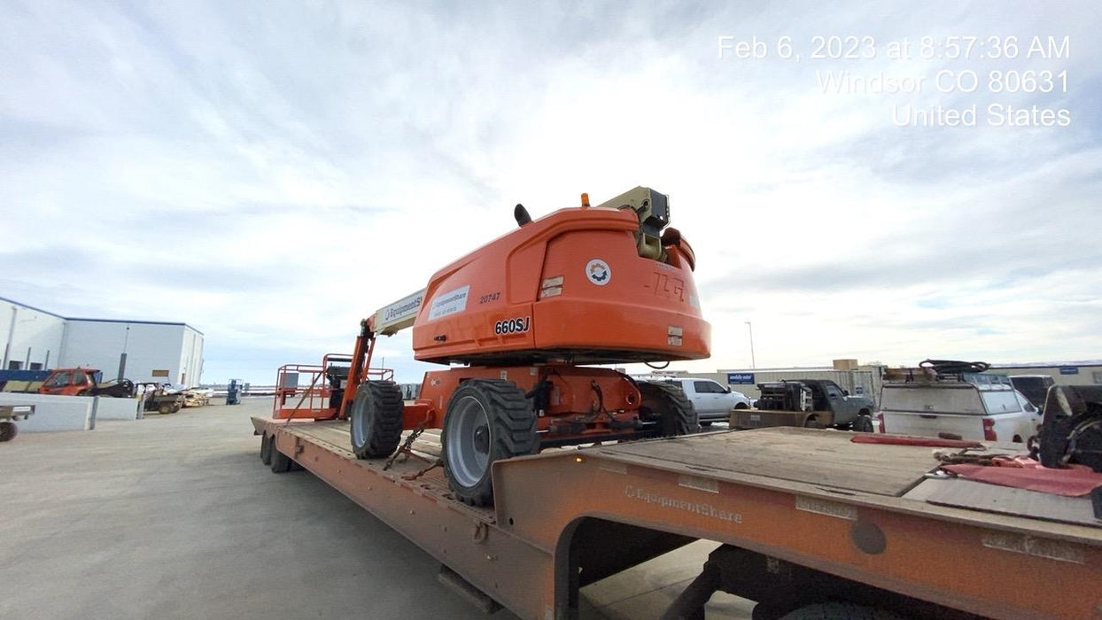2018 JLG 660SJ