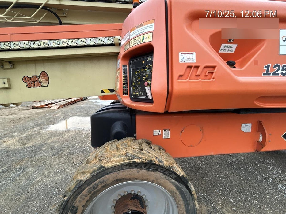 2019 JLG 1250AJP