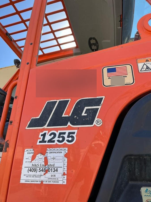 2019 JLG 1255