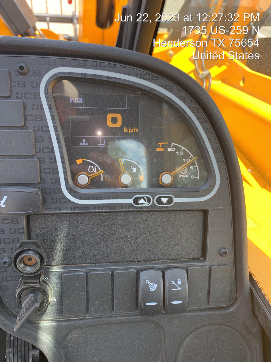 2023 JCB 510-56