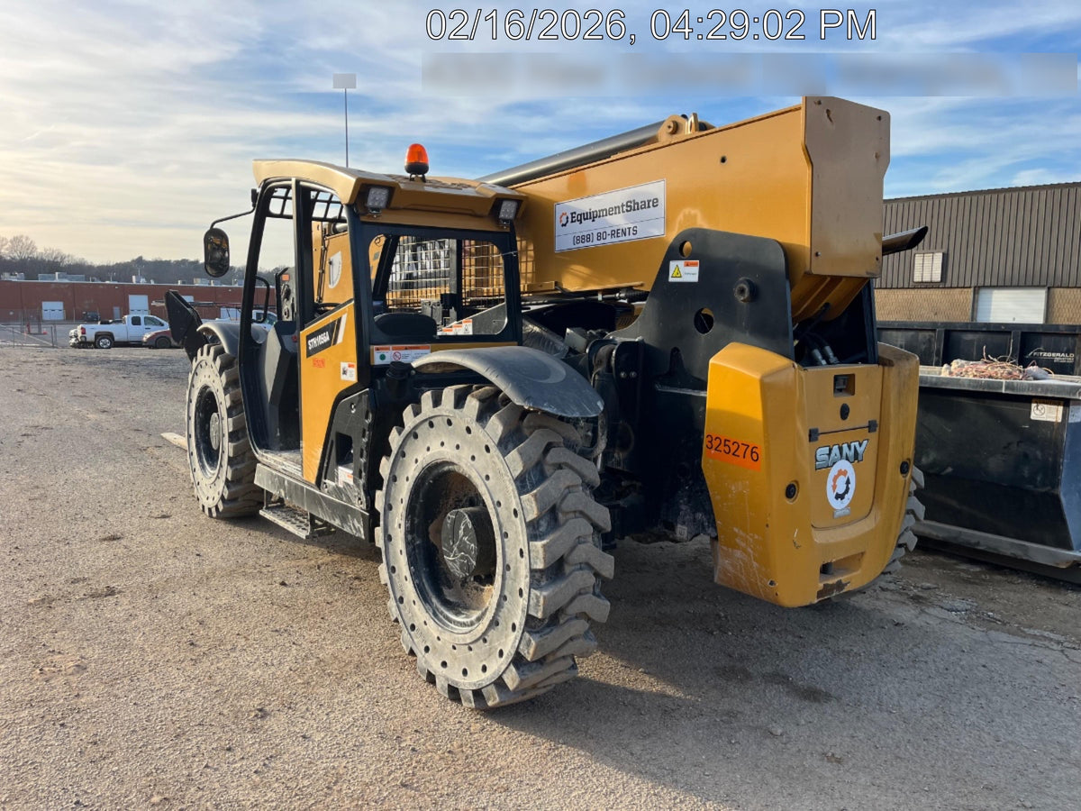 2023 SANY STH1056