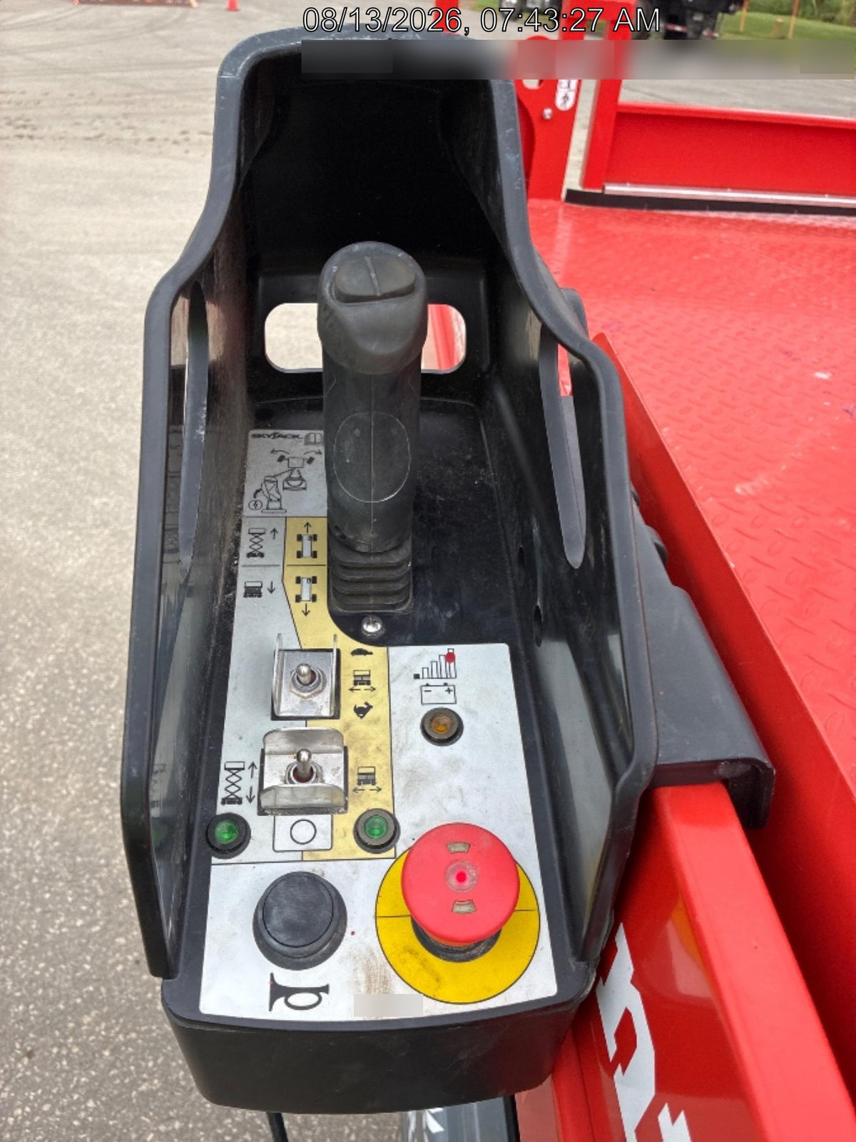 2025 SKYJACK SJ4726