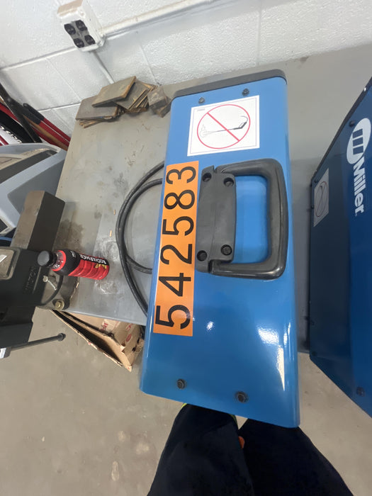 2025 MILLER ELECTRIC CST-282