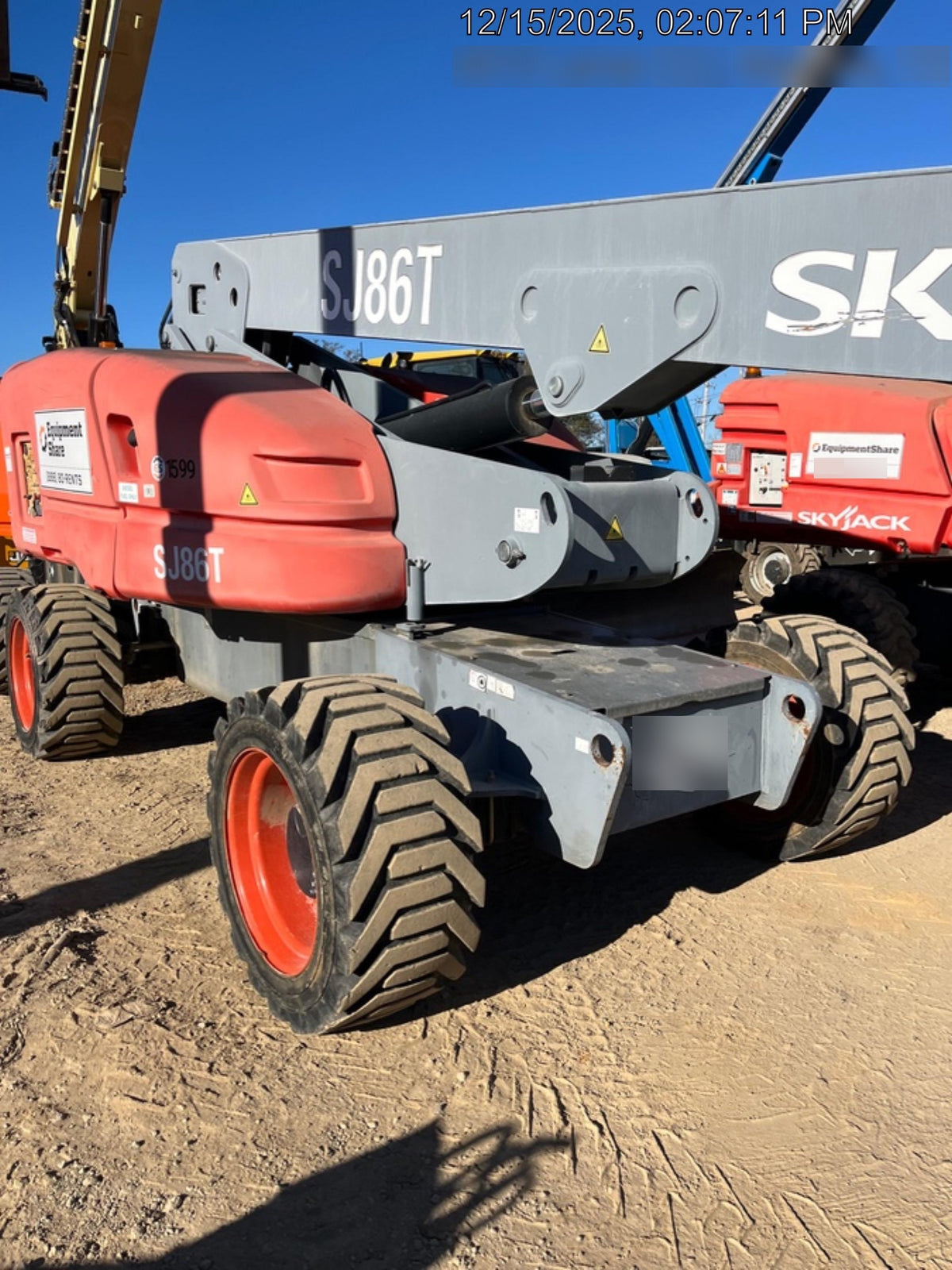 2016 SKYJACK SJ86T