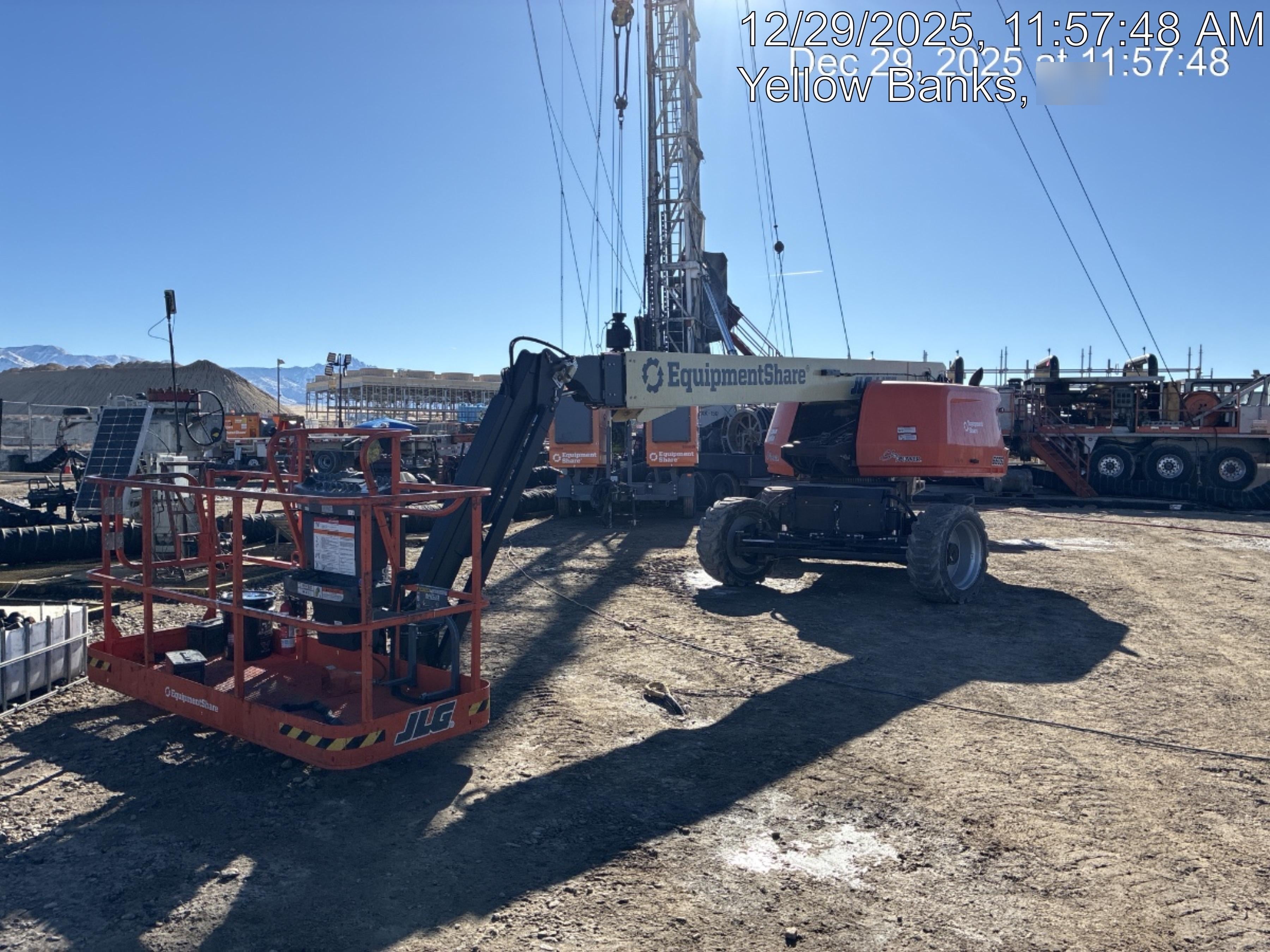 2025 JLG 660SJ
