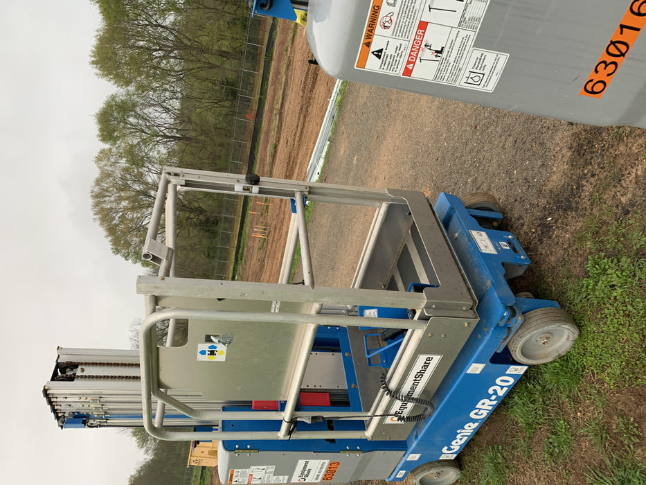 2020 GENIE GR-20