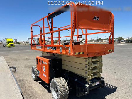 2022 JLG ERT4069