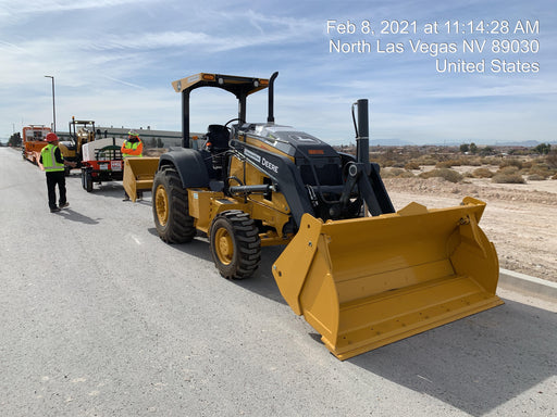 2020 John Deere 210LEP Canopy, 4WD, Second rear hydraulic cylinder, Light Package, Wheel weights