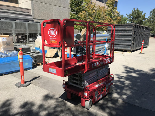 2020 MEC 1330SE Solid NM Tires, Steel Swing out Doors, LCS, Beacon, 900W Invertor