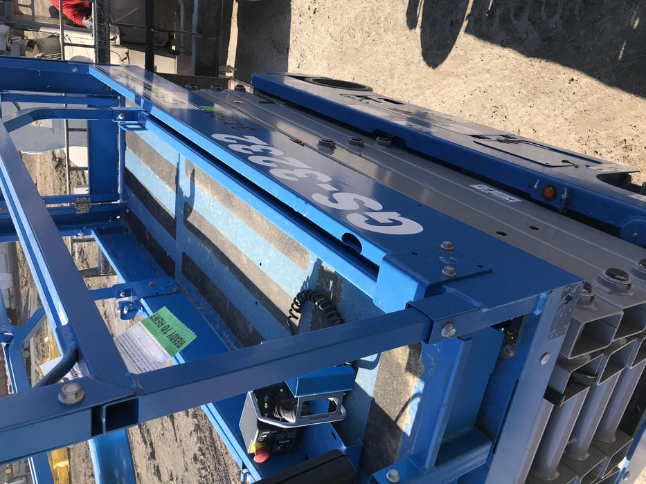 2019 Genie GS-3232 Standard Options