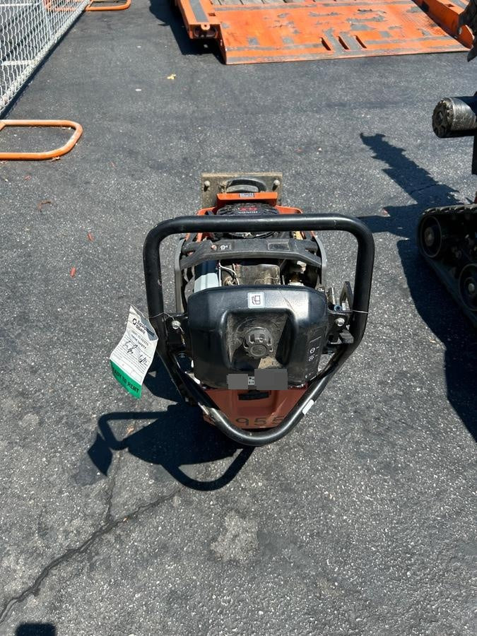2024 HUSQVARNA LT6005