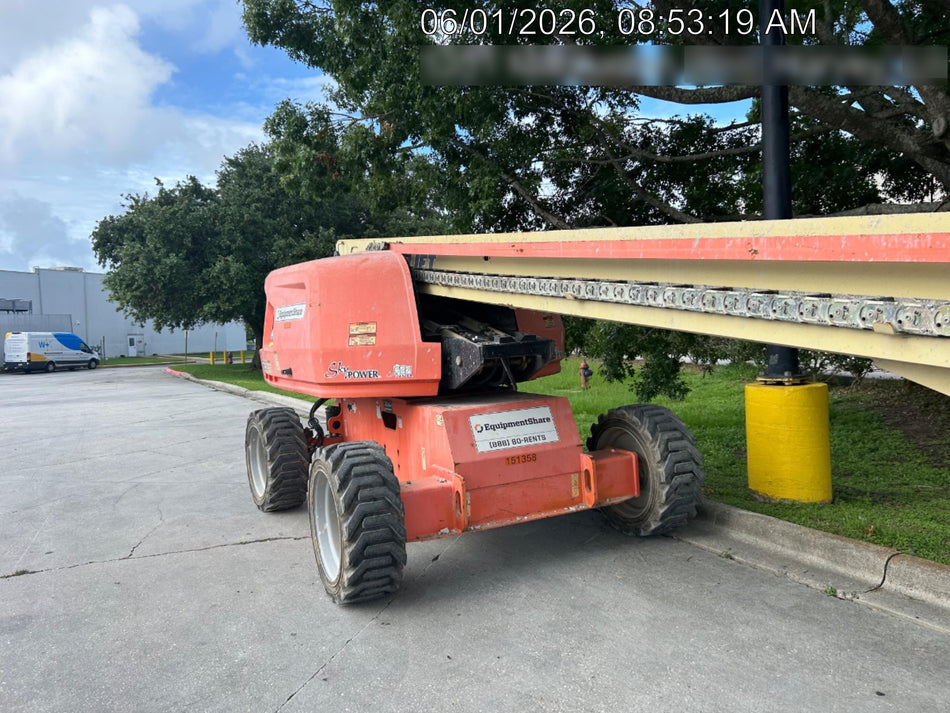 2021 JLG 660SJ