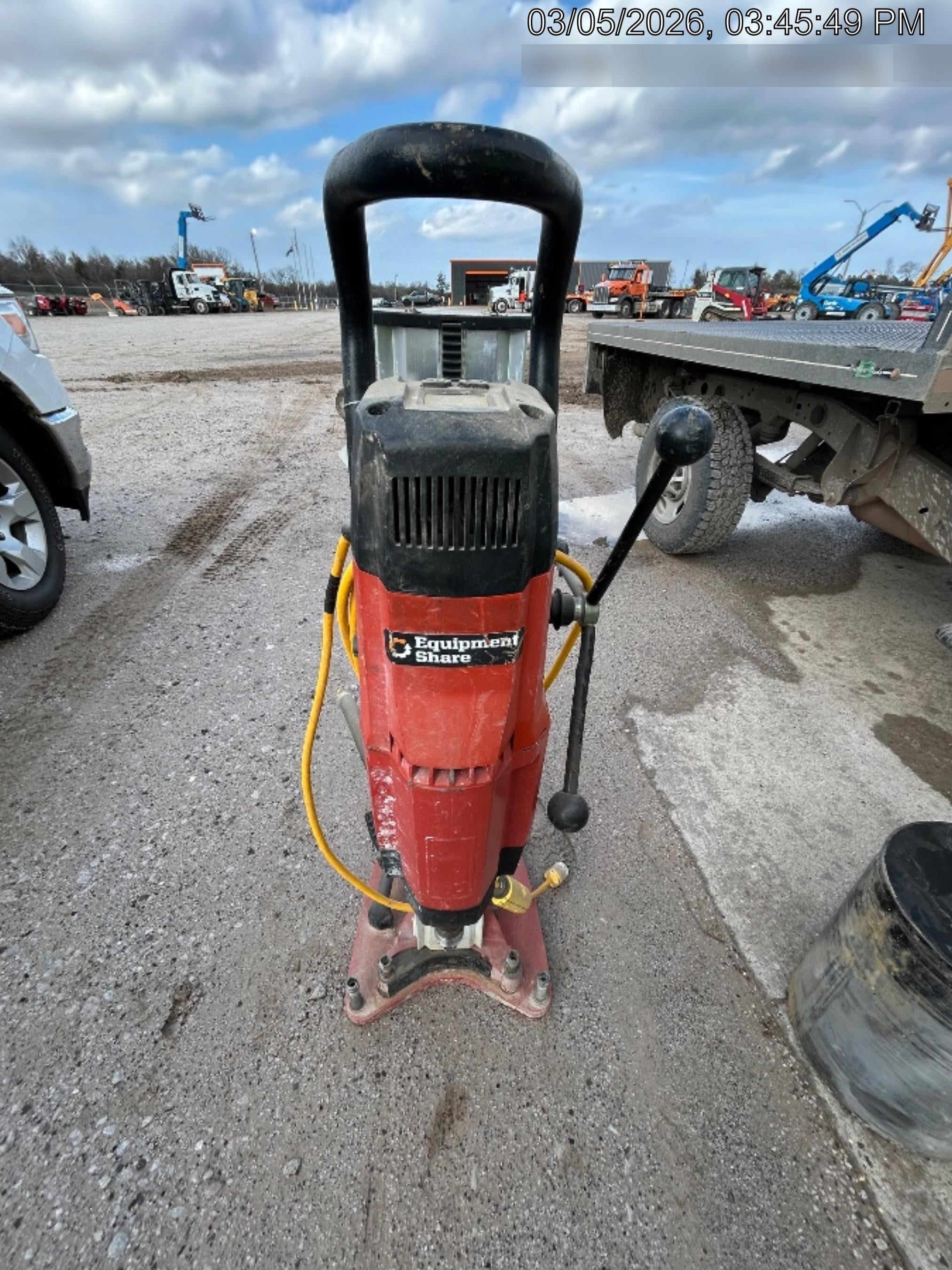 2023 HILTI DD250E