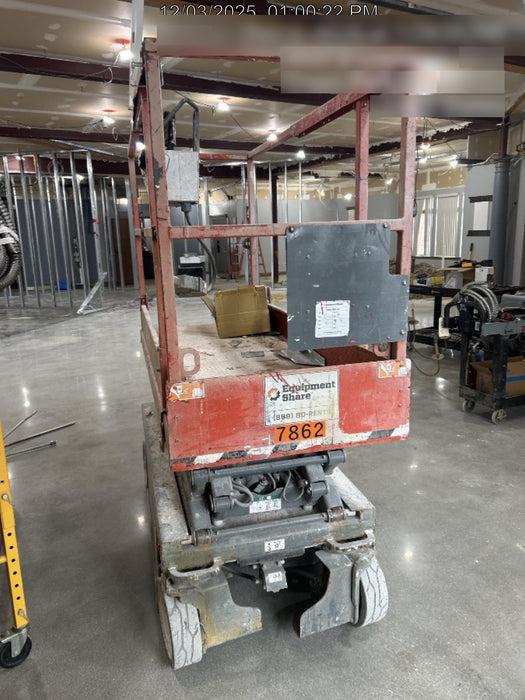 2018 Skyjack SJIII-3219 Skyjack SJIII3219 Scissor Lift w/Trojan Batteries