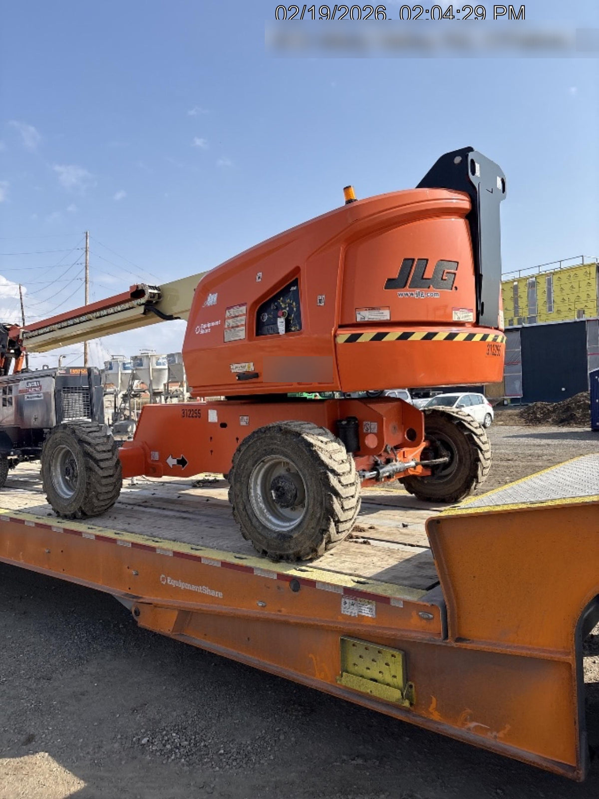 2023 JLG 460SJ
