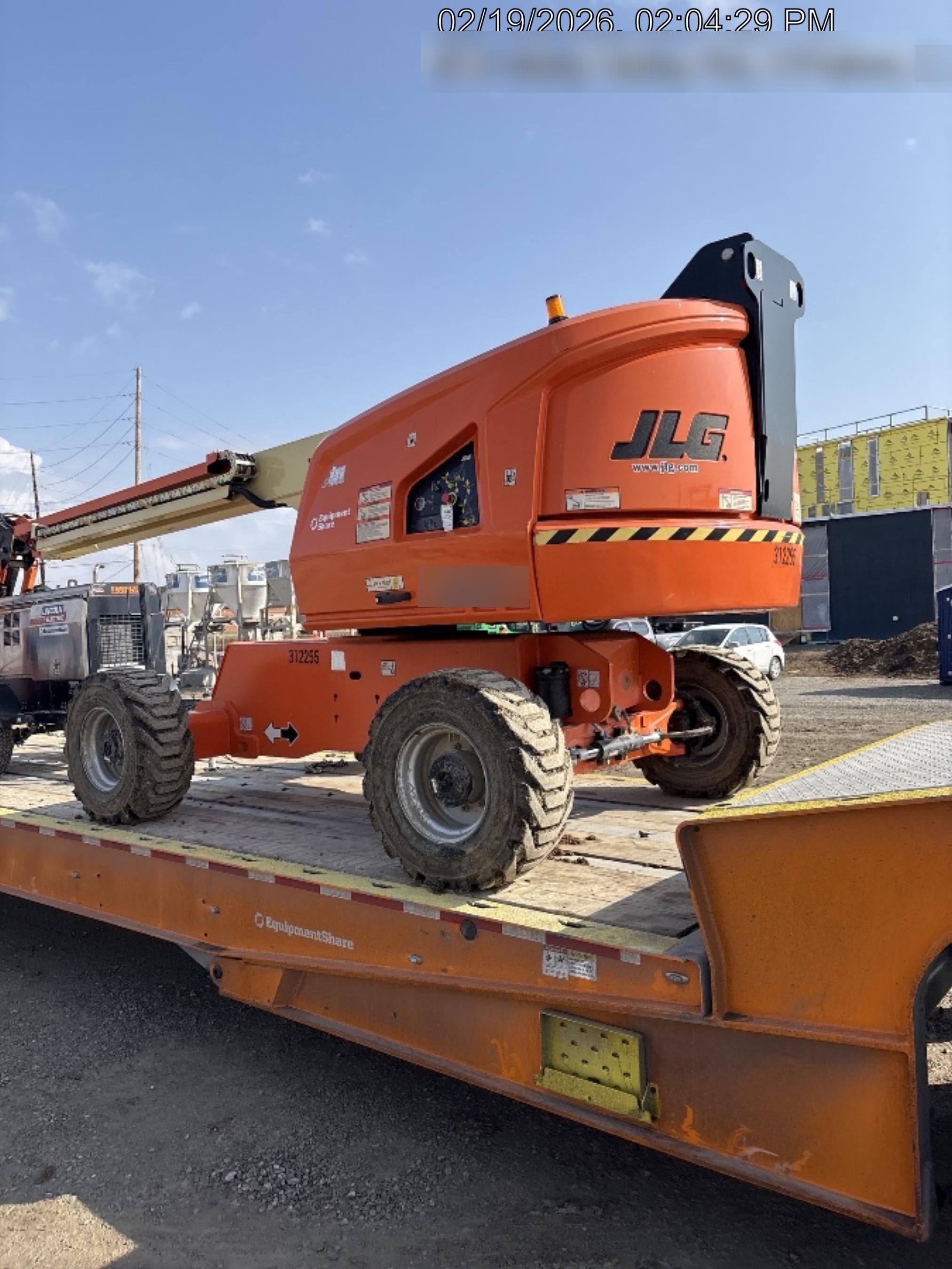 2023 JLG 460SJ