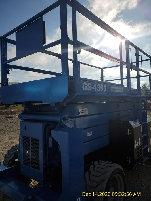 2020 GENIE GS-4390 RT