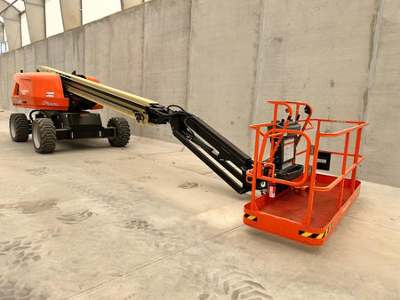 2025 JLG 660SJ