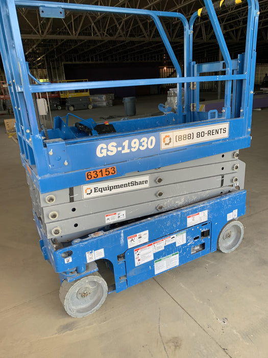 2020 Genie GS-1930 Solid Non Marking Tires, Beacon, Folding rails with half height swing gate