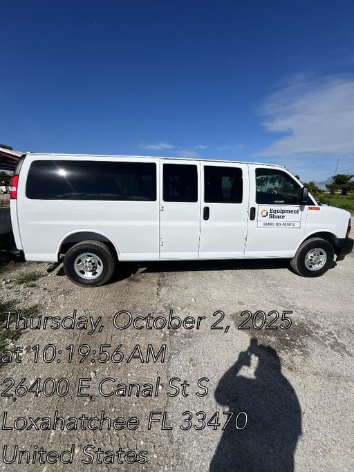 2025 CHEVROLET Express Van - Rental