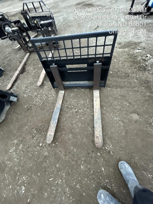 2023 BOBCAT 36" Mini Skid Steer Fork Carriage - Bobcat