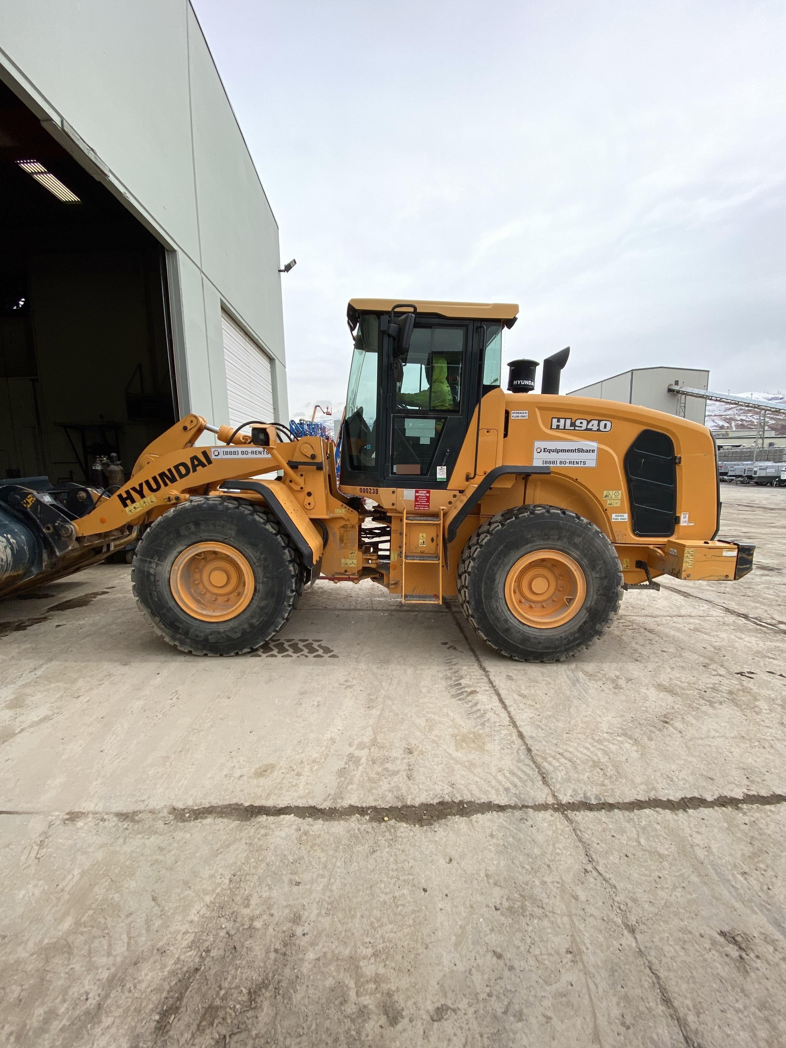 2017 Hyundai HL940 cab/air