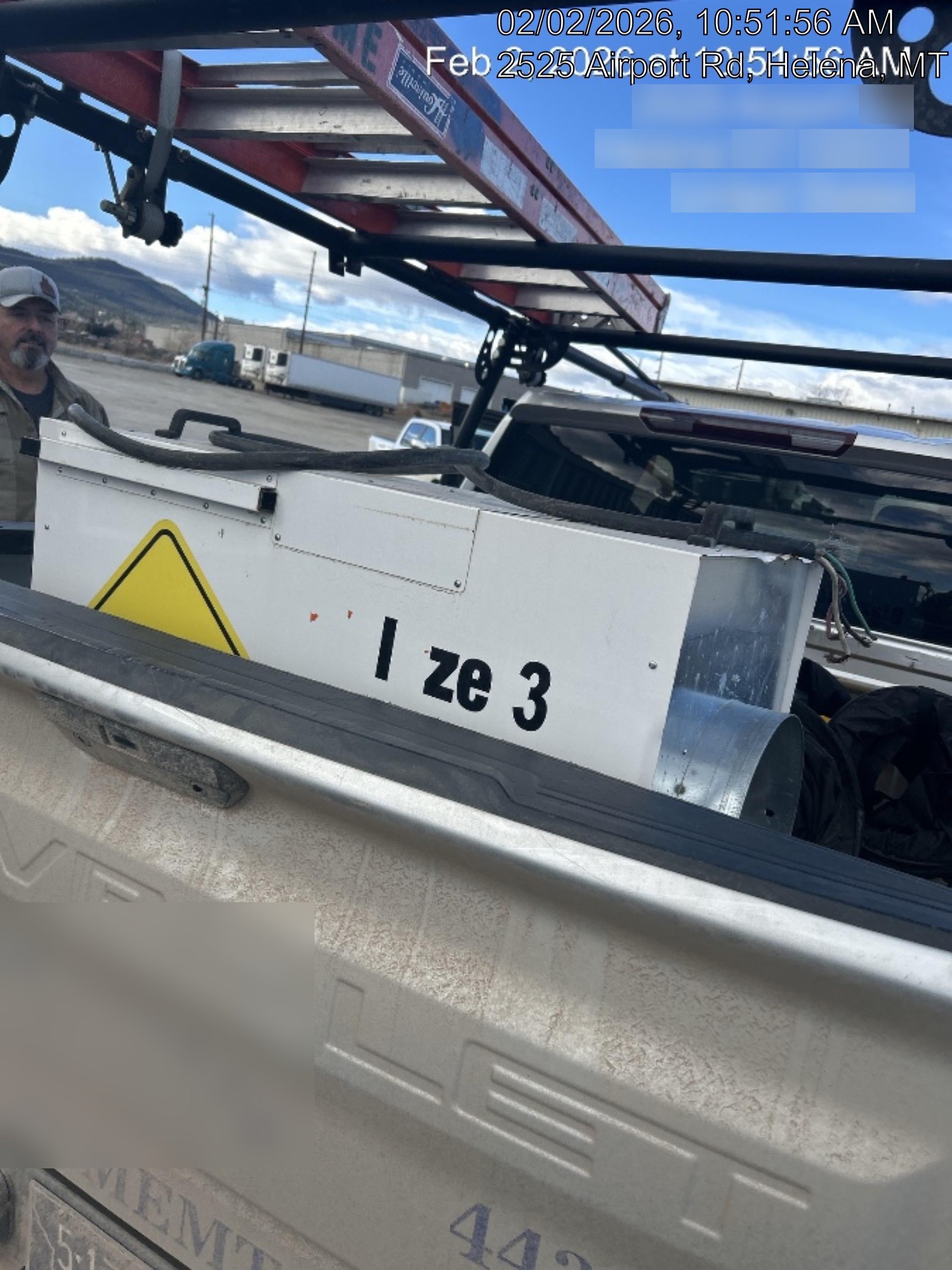 2022 CAMPO EB30E